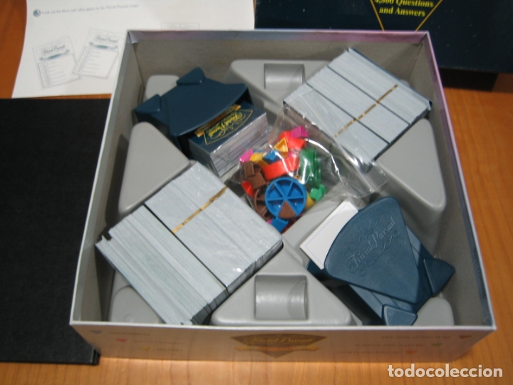 Juegos de mesa: Juego trivial Pursuit - Foto 4