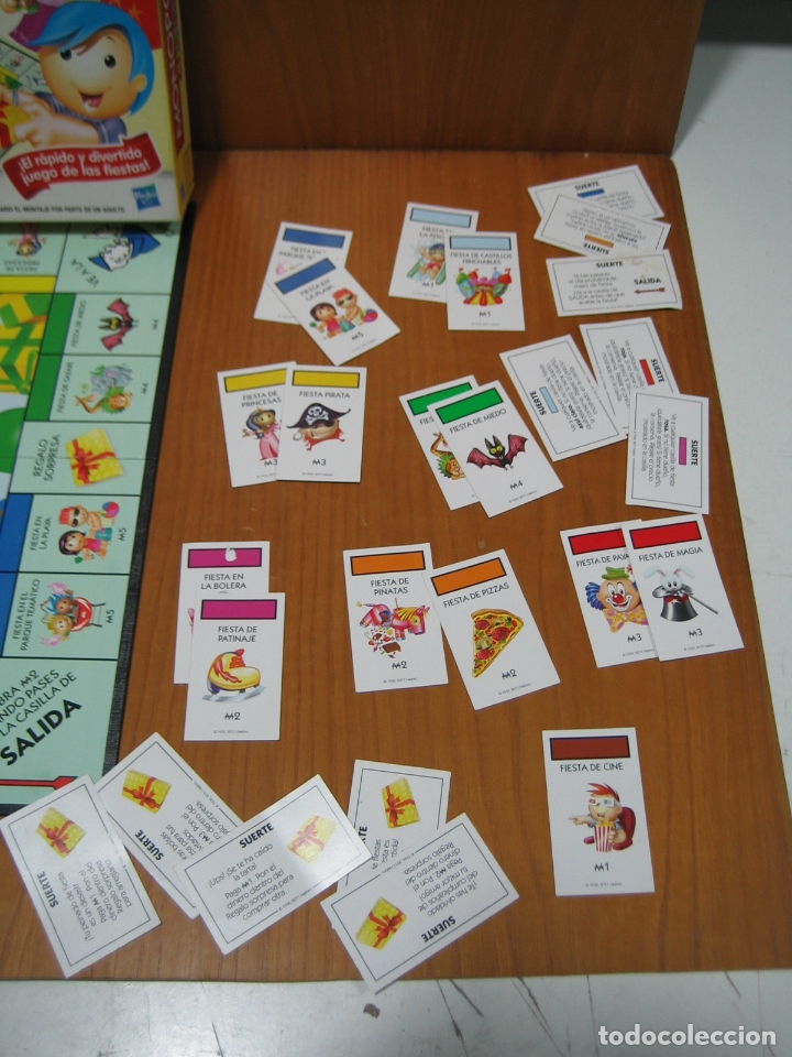 Juegos de mesa: Juego Monopoly Junior. No est&aacute; completo - Foto 5