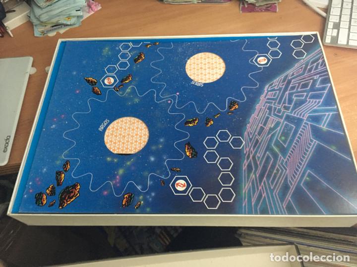 Juegos de mesa: ASTEROIDES. SALVA TU FLOTA (EDUCA) (JU-2) - Foto 3