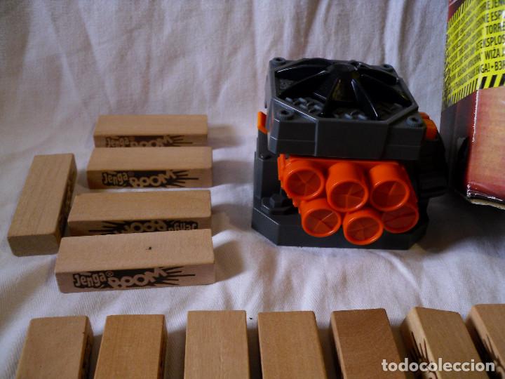 Juegos de mesa: Jenga Boom (Hasbro 2012) - Foto 3