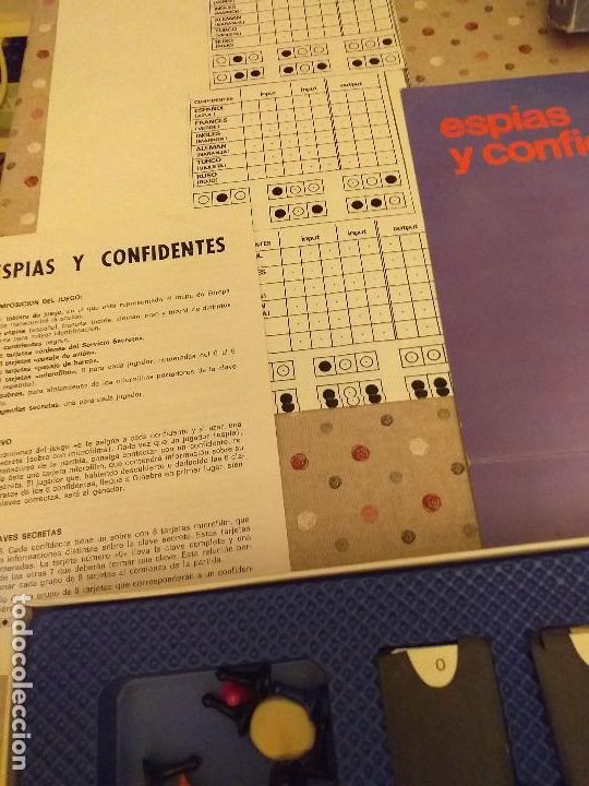 Juegos de mesa: ESPIAS Y CONFIDENTES de BORRAS - Foto 3