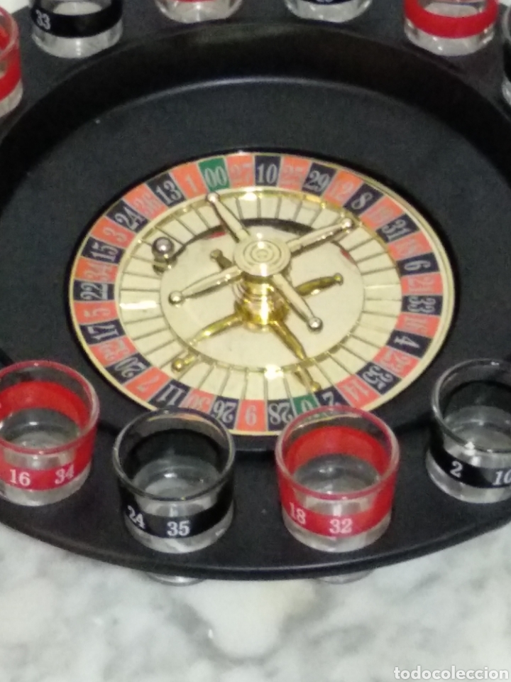 Juegos de mesa: BONITA RULETA CON VASOS DE CHUPITO - Foto 2