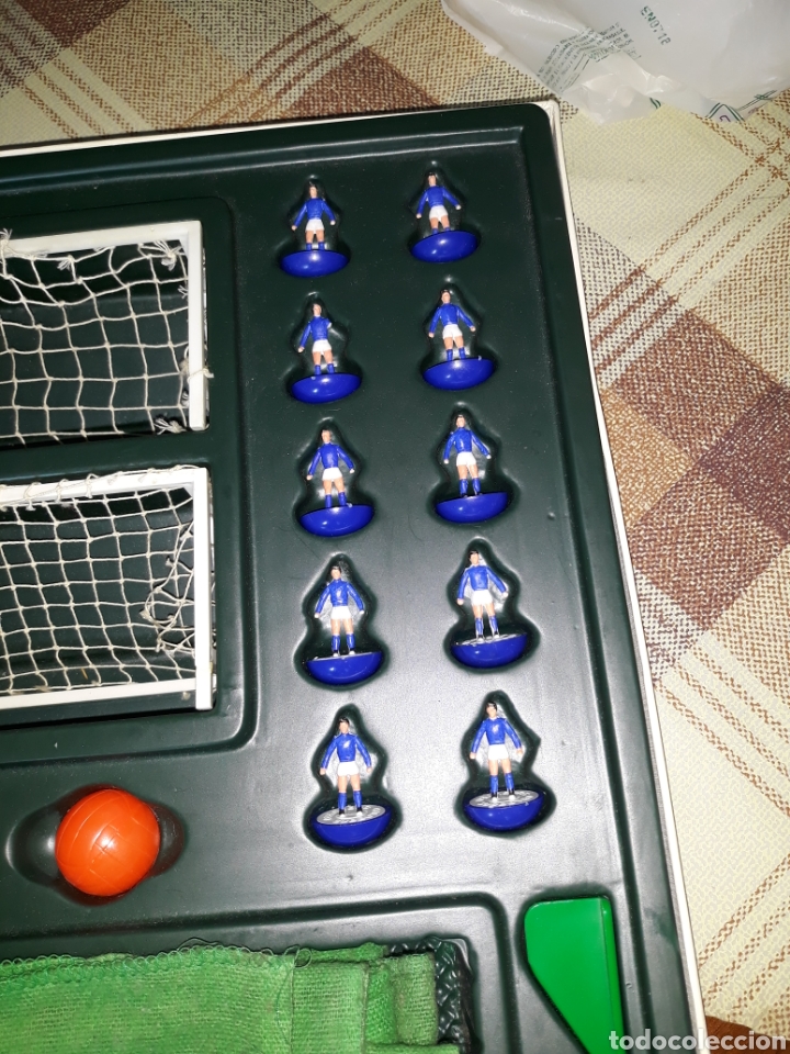 Juegos de mesa: Subbuteo. De borras. - Foto 3