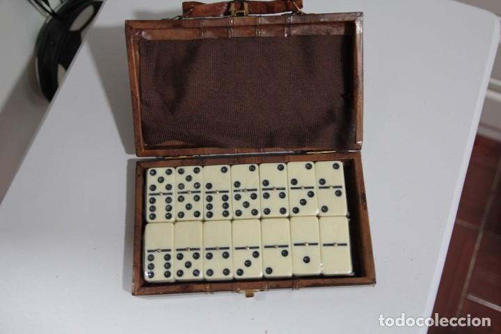 Juegos de mesa: JUEGO DOMINO CON ESTUCHE - Foto 3