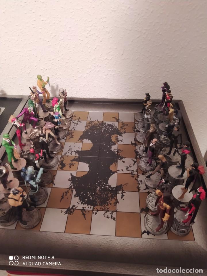 Juegos de mesa: Ajedrez Batman coleccionista completo - Foto 3