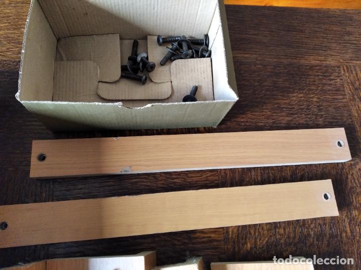 Juegos de mesa: FUTBOLIN DE MADERA GRANDE 72x38CM. - COMPLETO - Foto 4