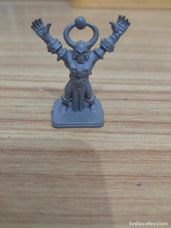 Juegos de mesa: Figura Brujo del caos Hero Quest - Heroquest - Foto 1