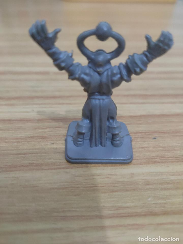 Juegos de mesa: Figura Brujo del caos Hero Quest - Heroquest - Foto 2
