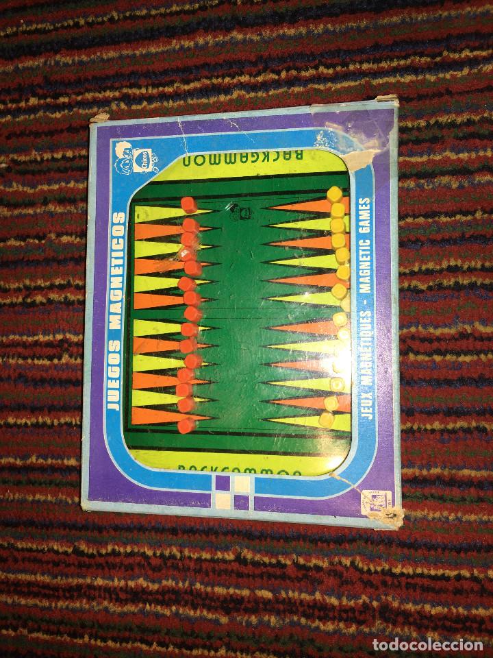 Juegos de mesa: Juego magn&eacute;tico Backgammon, Chicos - Foto 1