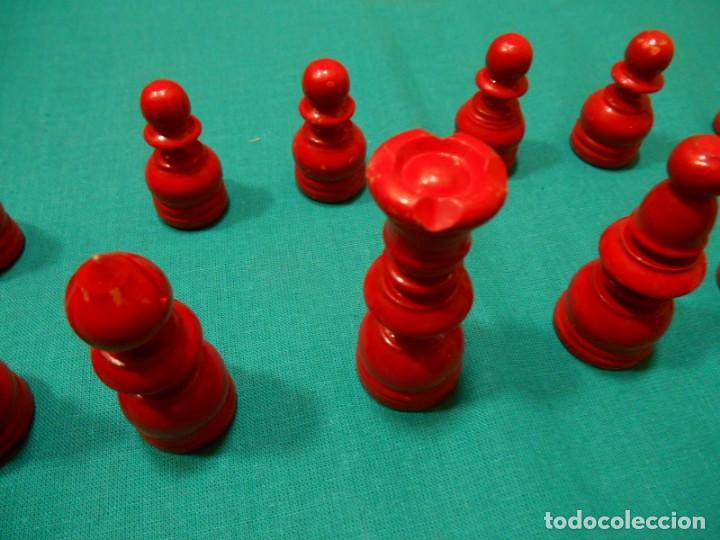 Juegos de mesa: ANTIGUO AJEDREZ DE MADERA INCOMPLETO - Foto 12