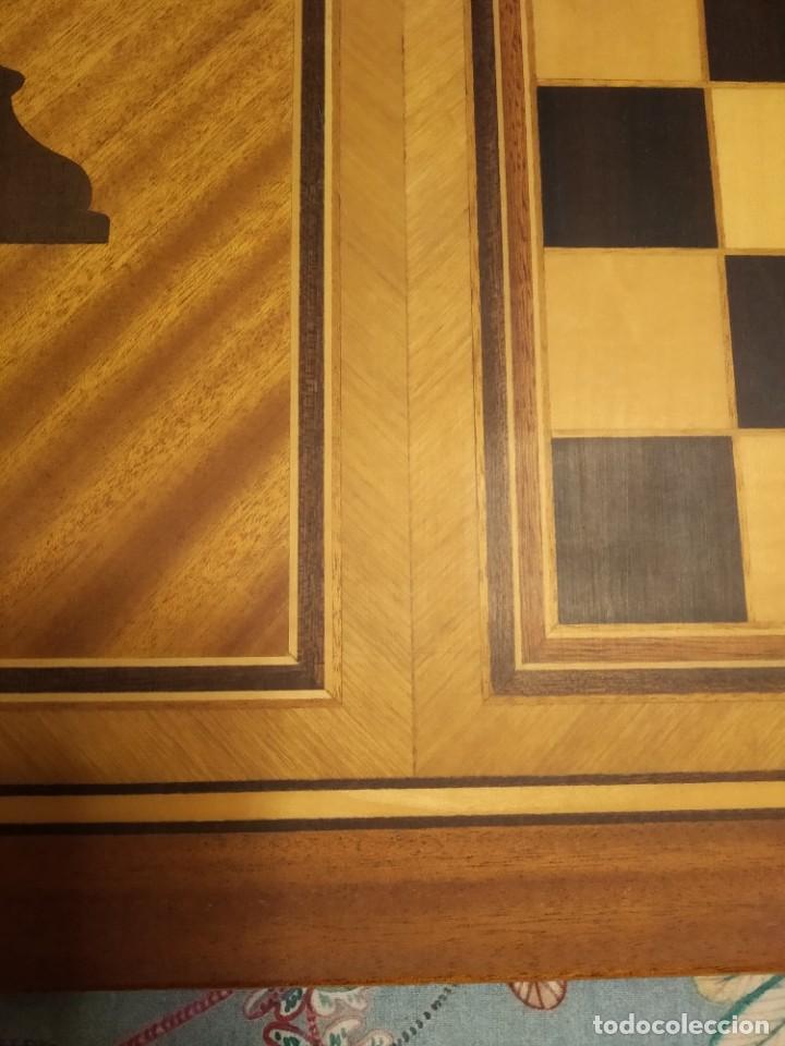 Juegos de mesa: Gran tablero de ajedrez de marqueter&iacute;a. - Foto 6