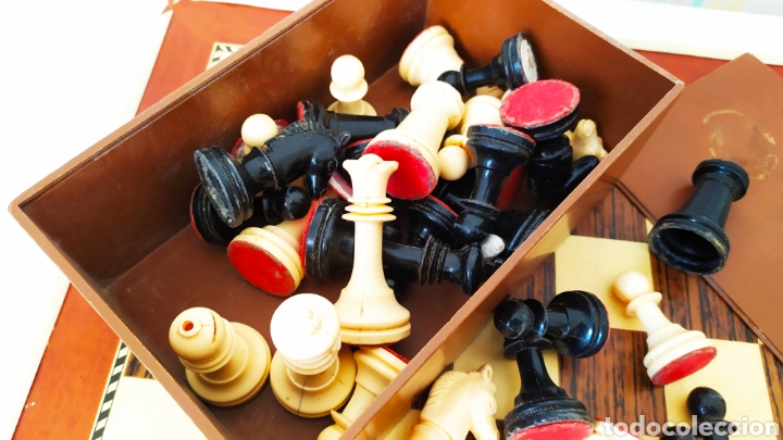 Juegos de mesa: Ajedrez antiguo con caja y piezas. - Foto 9