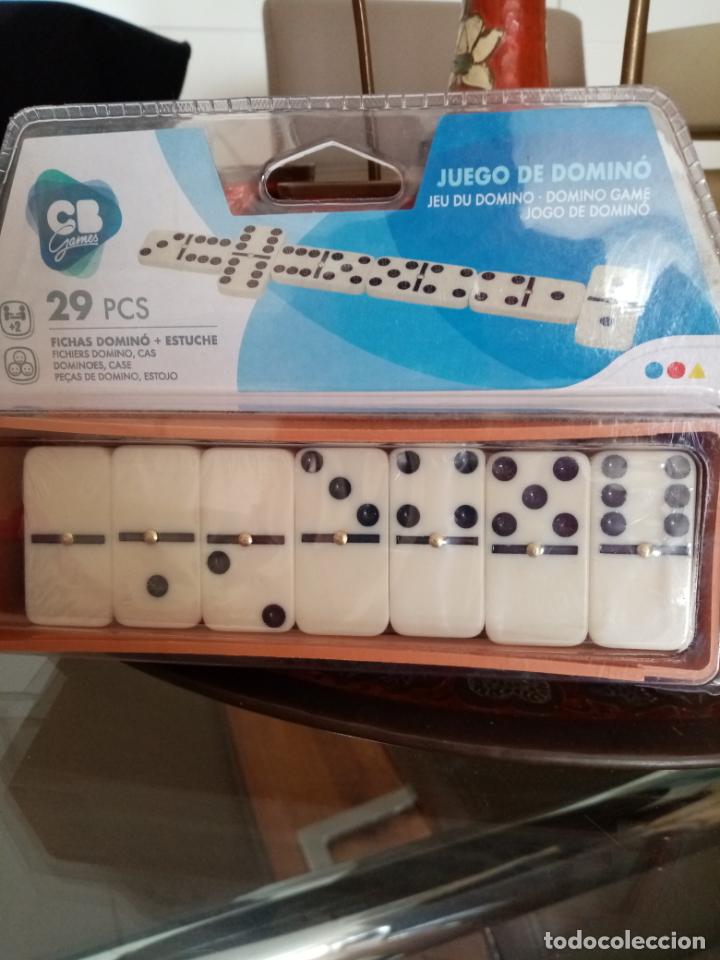 Juegos de mesa: Domino - Foto 1