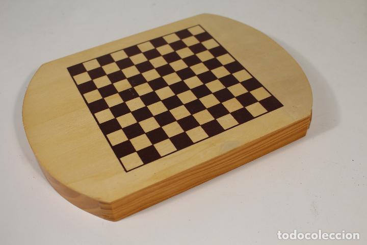 Juegos de mesa: ron barcelo - juego de ajedrez y damas de madera - Foto 3
