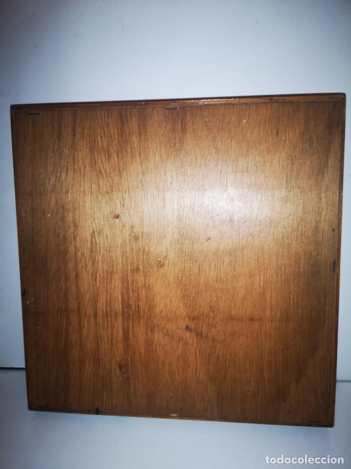 Juegos de mesa: Parch&iacute;s antig&uuml;o de madera 35*35 - Foto 3