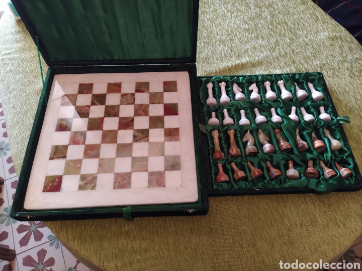 Juegos de mesa: Espectacular ajedrez de alabastro y m&aacute;rmol tallado - Foto 6