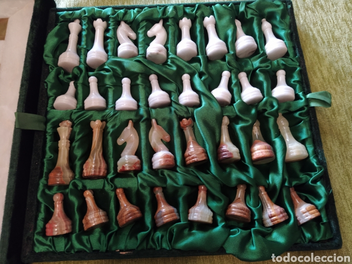 Juegos de mesa: Espectacular ajedrez de alabastro y m&aacute;rmol tallado - Foto 5