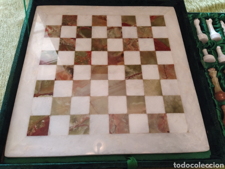Juegos de mesa: Espectacular ajedrez de alabastro y m&aacute;rmol tallado - Foto 4