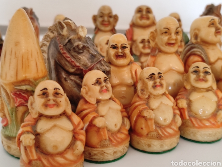Juegos de mesa: Conjunto de figuras orientales de ajedrez vintage - Foto 1
