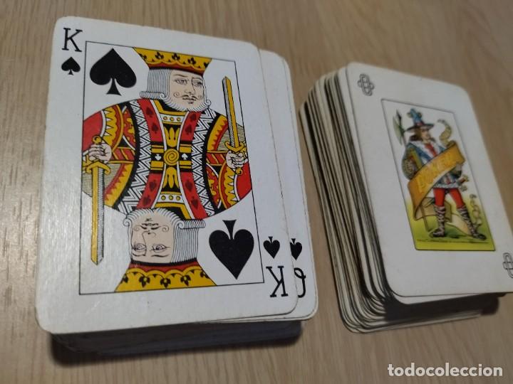 Juegos de mesa: Estuche con dos barajas antiguas - Foto 3