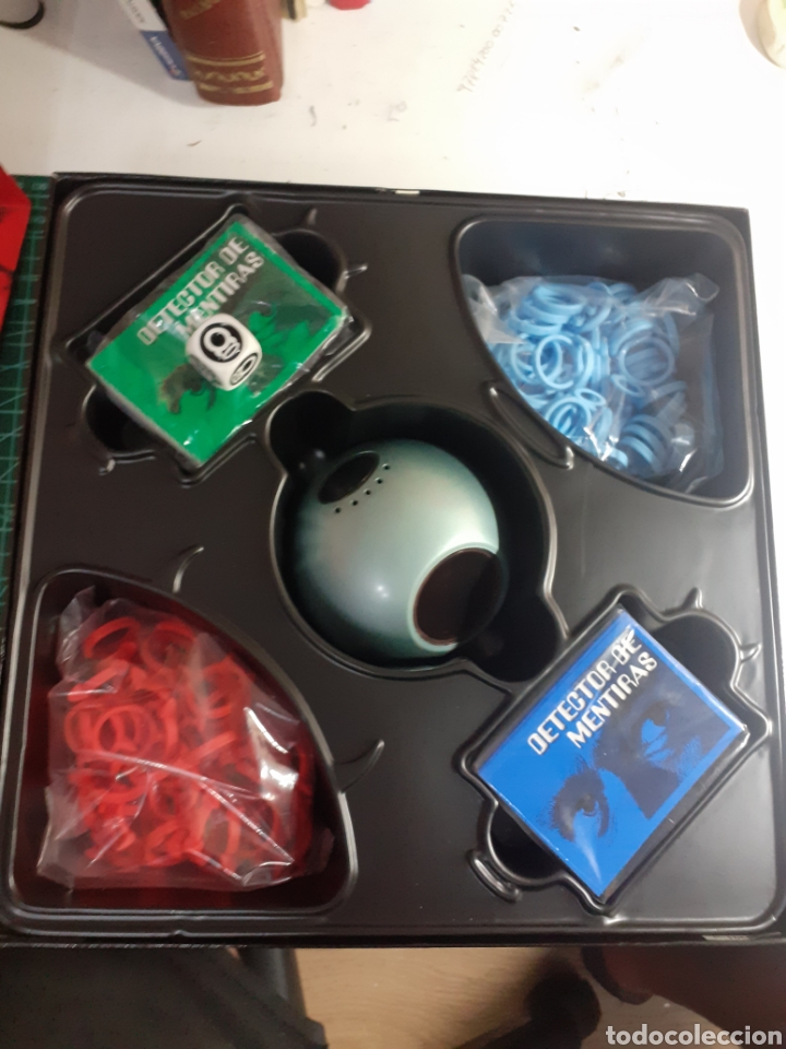 Juegos de mesa: Juego de mesa Detector de mentiras de Hasbro - Foto 2