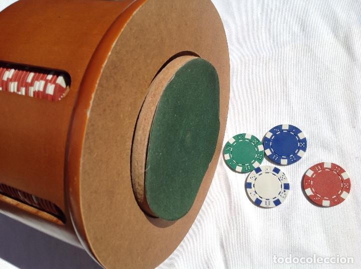 Juegos de mesa: Soporte y fichas de casino - Foto 3