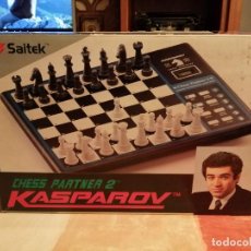 Juegos de mesa: ANTIGUO AJEDREZ ELECTRONICO KASPAROV CHESS PARTNER 2 IMPECABLE VER FOTOS