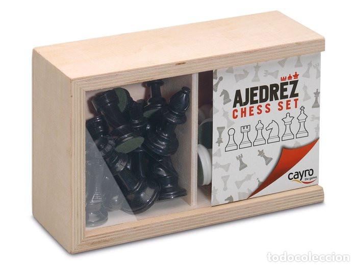 Juegos de mesa: Chess. PIEZAS DE AJEDREZ N&ordm; 3 DE PL&Aacute;STICO EN CAJA DE MADERA - Foto 1