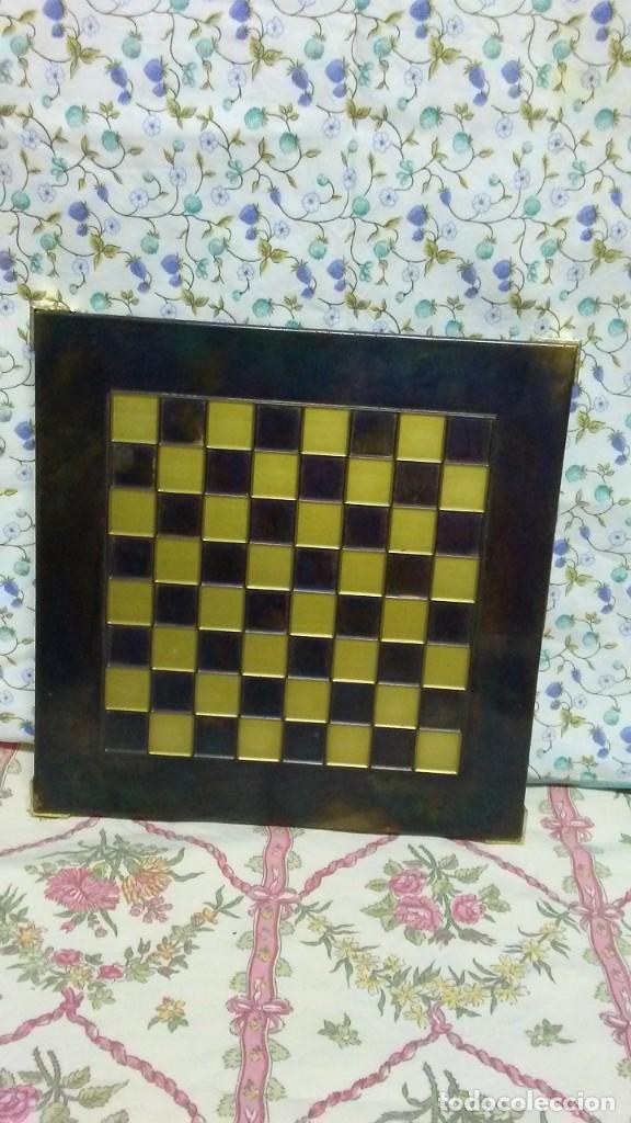 Juegos de mesa: TABLERO AJEDREZ CON PATAS TIPO GARRA - Foto 2