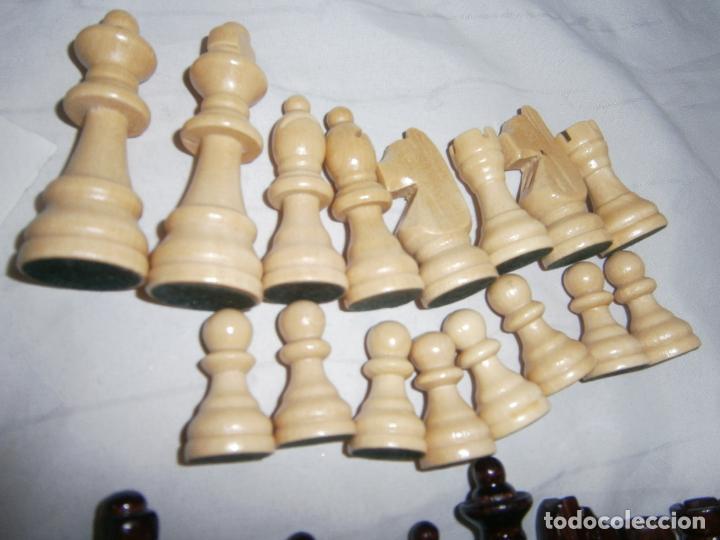Juegos de mesa: LOTE PIEZAS DE AJEDREZ - Foto 3