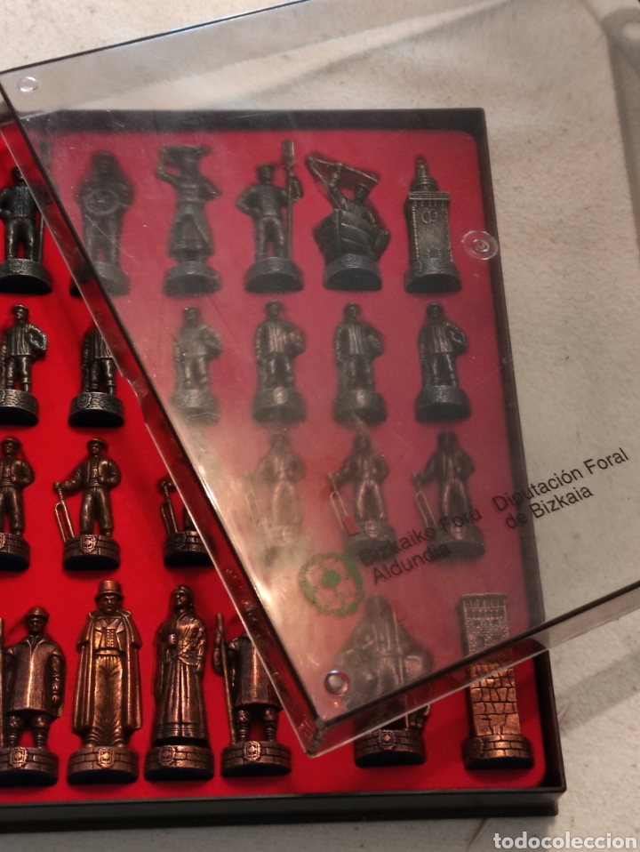 Juegos de mesa: Original Ajedrez motivos vascos - Foto 2