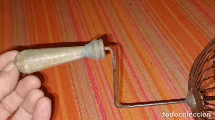Juegos de mesa: Bingo antiguo, bolas y cartones - Foto 6