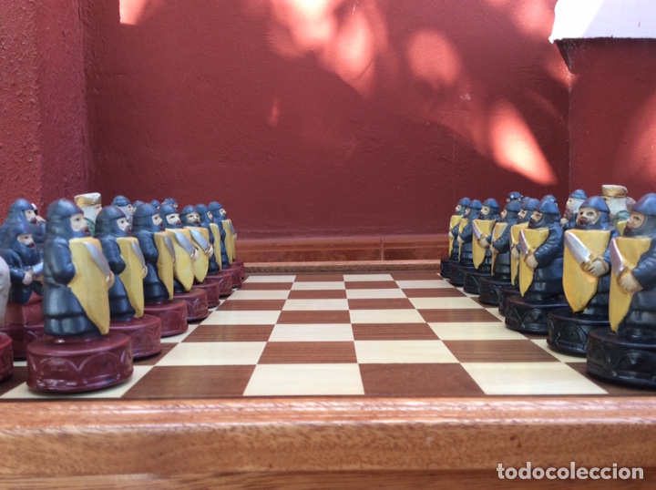 Juegos de mesa: Ajedrez cer&aacute;mica pintada con caja tablero - Foto 2