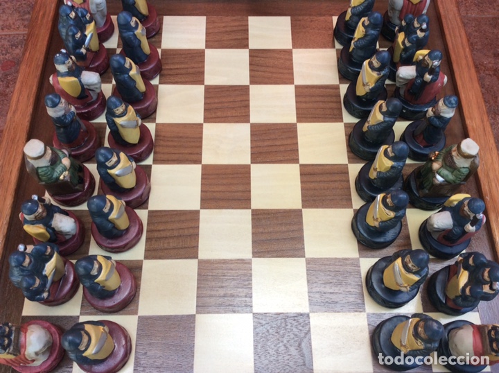 Juegos de mesa: Ajedrez cer&aacute;mica pintada con caja tablero - Foto 1