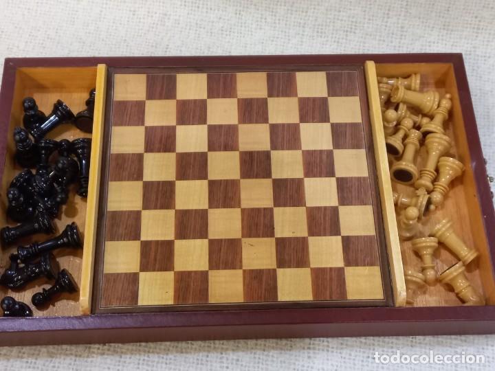 Juegos de mesa: AJEDREZ-IM&Aacute;N (CAJA-PIEL Y MADERA) - Foto 1