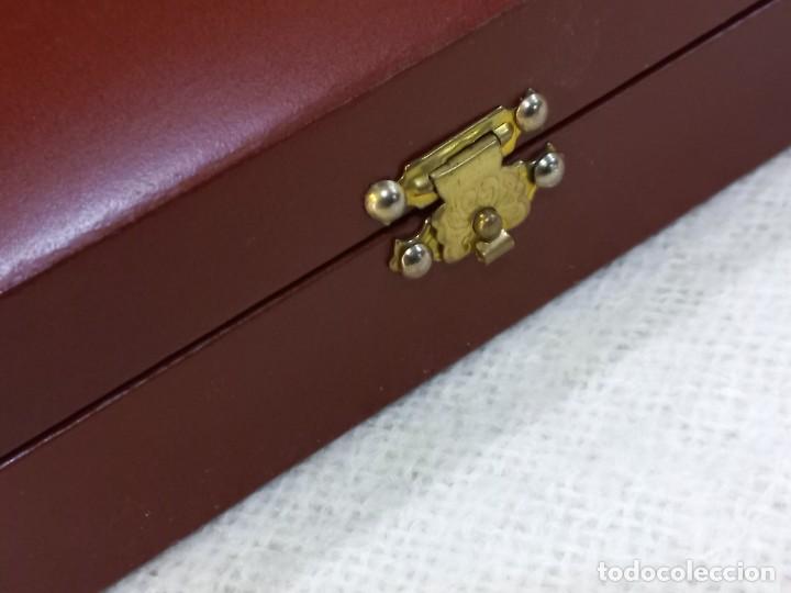 Juegos de mesa: AJEDREZ-IM&Aacute;N (CAJA-PIEL Y MADERA) - Foto 6