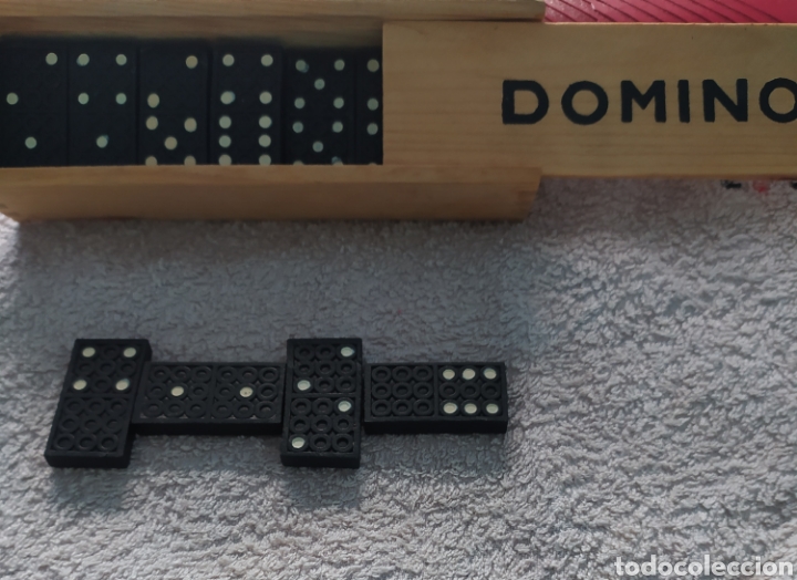 Juegos de mesa: Domino de madera. - Foto 1