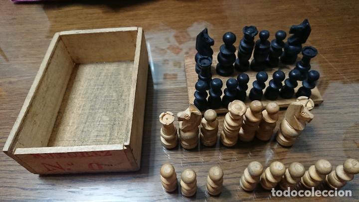 Juegos de mesa: ANTIGUO AJEDREZ EN MADERA - Foto 1
