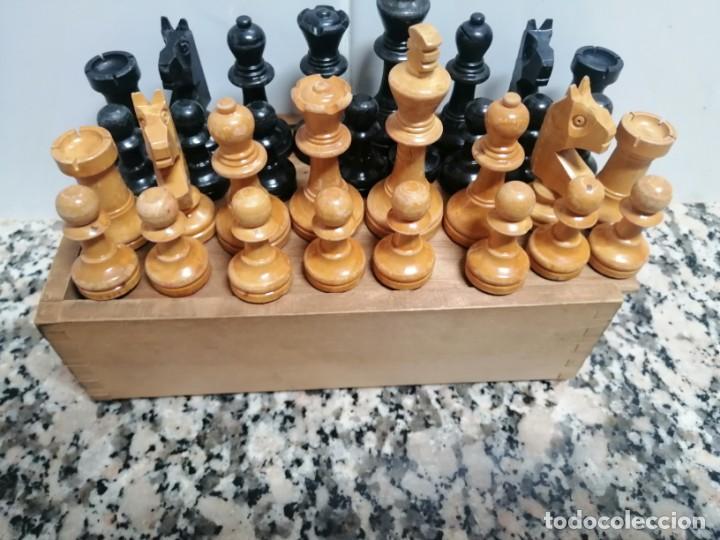 Juegos de mesa: JUEGO DE AJEDREZ DE MADERA - Foto 2