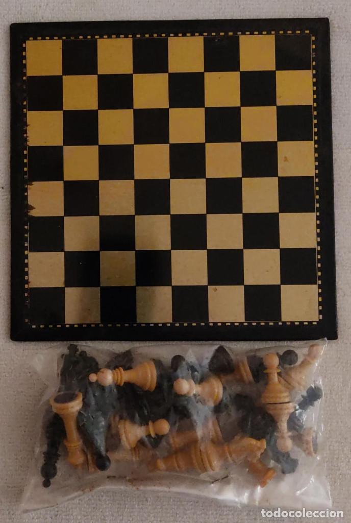 Juegos de mesa: AJEDREZ MAGN&Eacute;TICO. - Foto 1