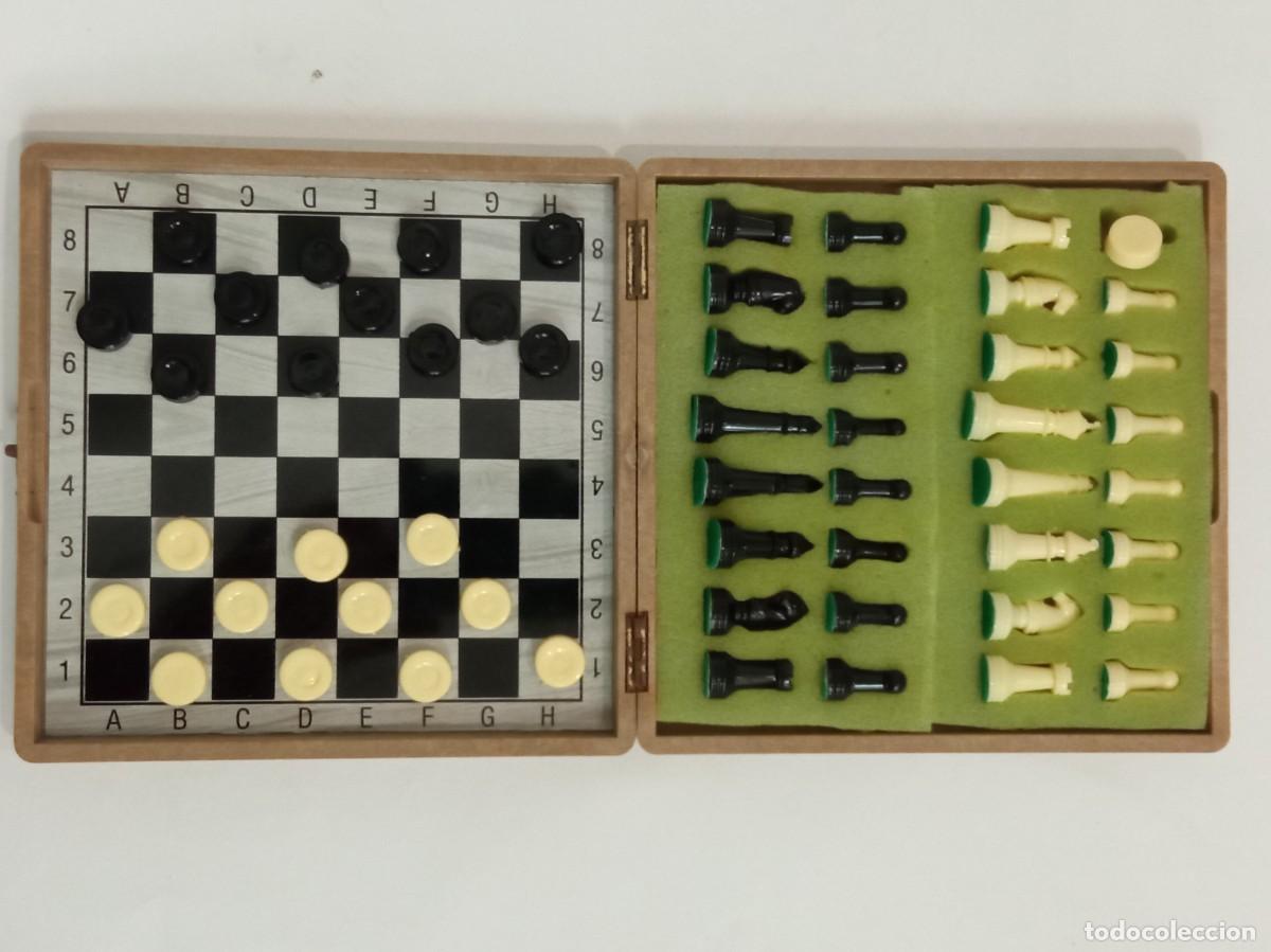 Juegos de mesa: AJEDREZ Y DAMAS MAGNETICO - Foto 1