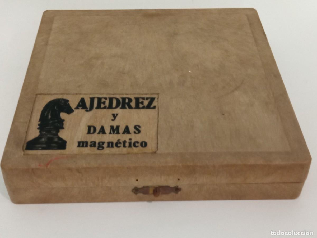 Juegos de mesa: AJEDREZ Y DAMAS MAGNETICO - Foto 2