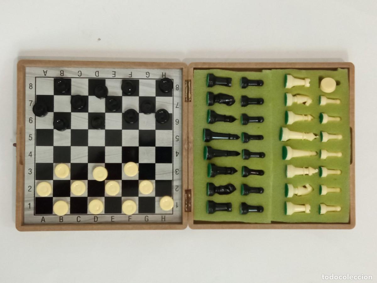 Juegos de mesa: AJEDREZ Y DAMAS MAGNETICO - Foto 3