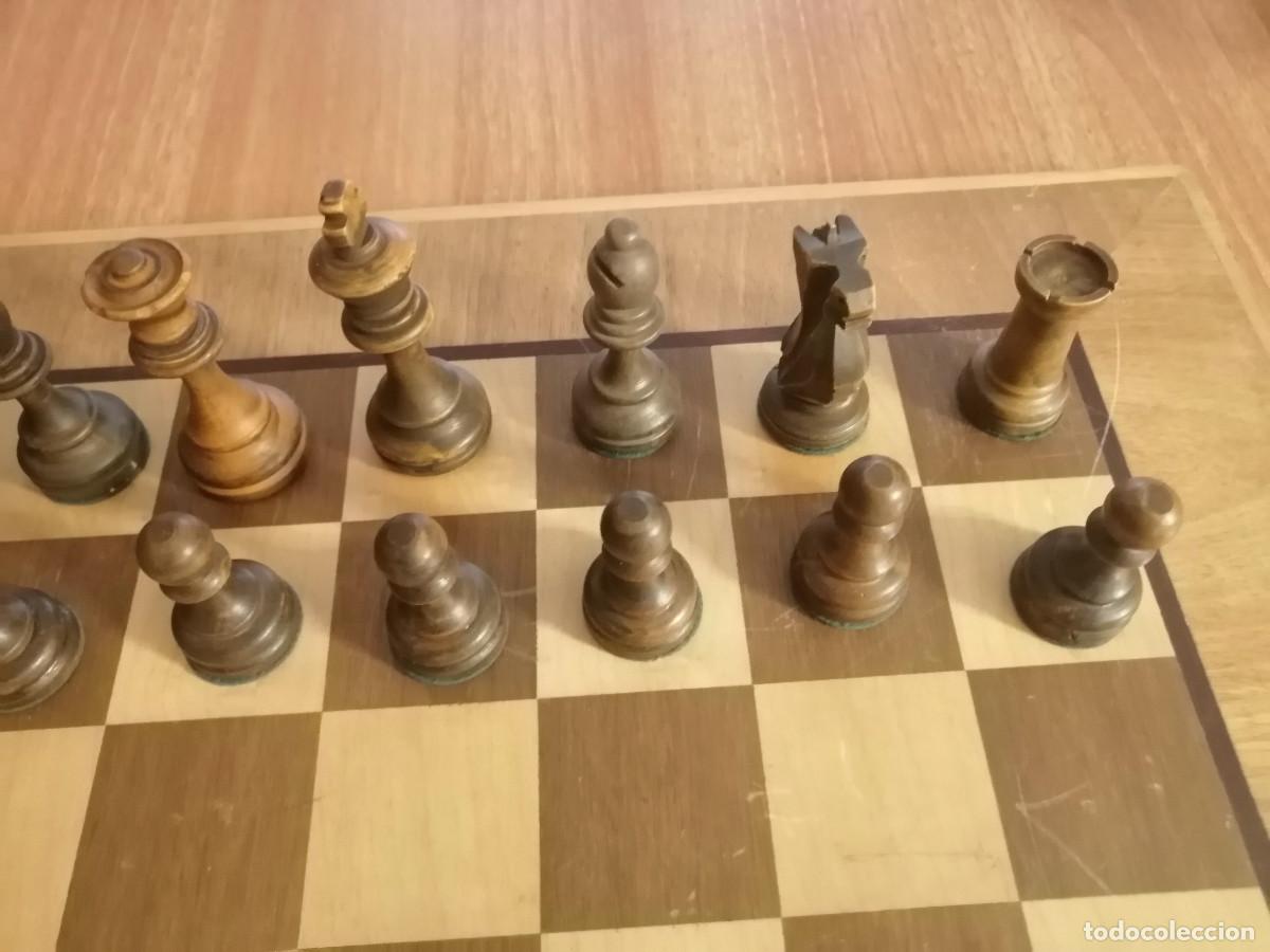 Juegos de mesa: TABLERO DE AJEDREZ CON PIEZAS DE AJEDREZ DE MADERA - Foto 3