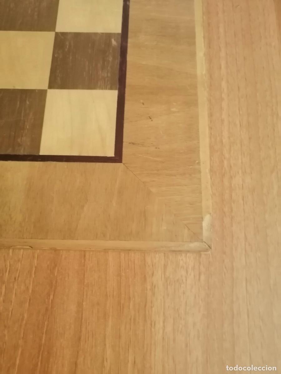 Juegos de mesa: TABLERO DE AJEDREZ CON PIEZAS DE AJEDREZ DE MADERA - Foto 9