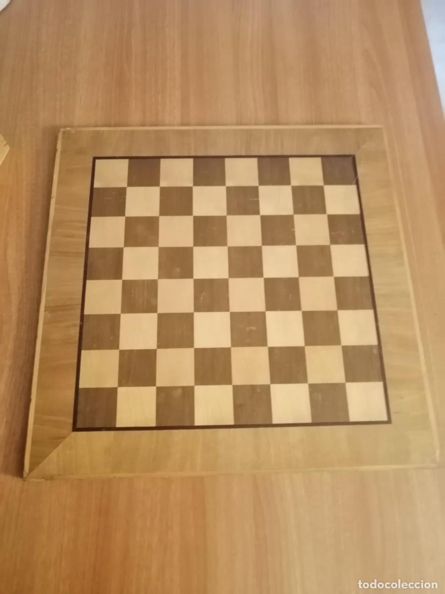 Juegos de mesa: TABLERO DE AJEDREZ CON PIEZAS DE AJEDREZ DE MADERA - Foto 13