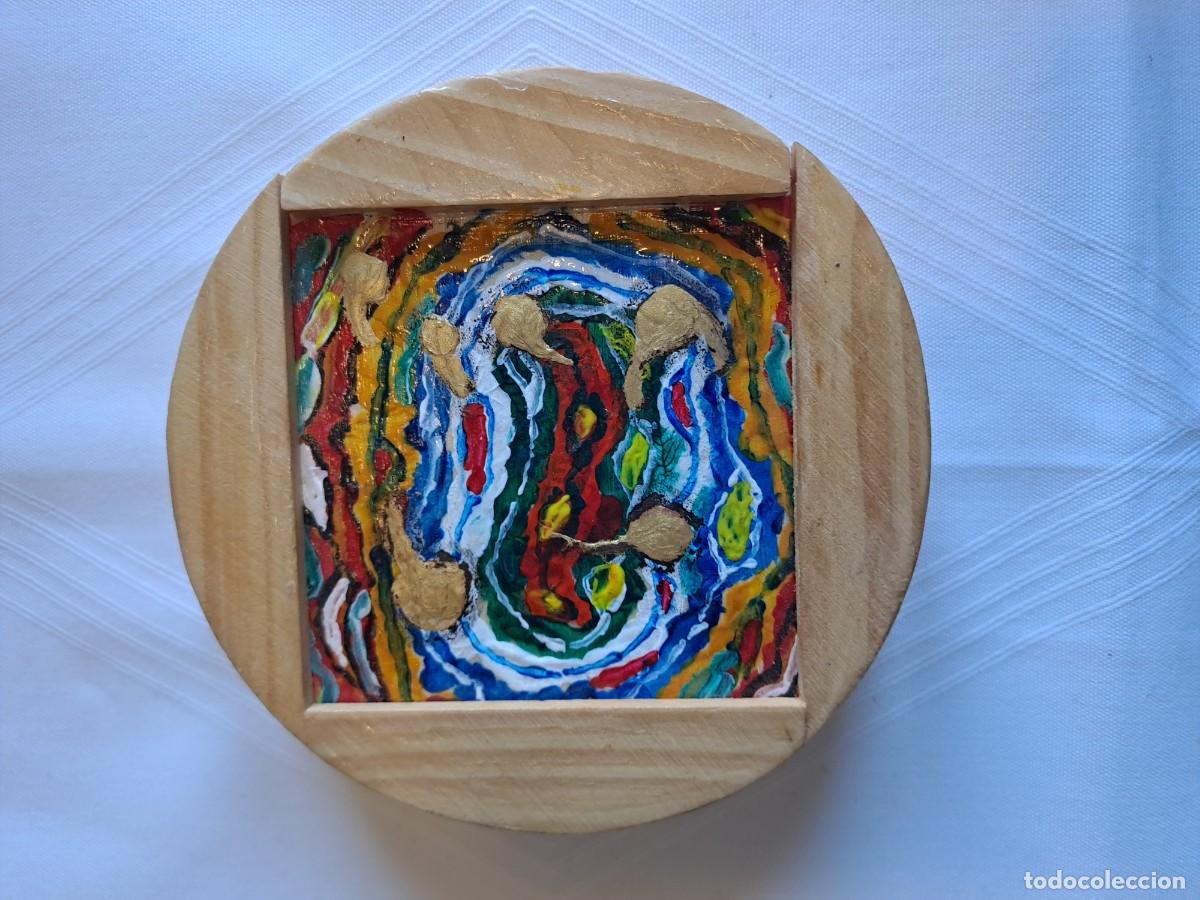 Juegos de mesa: Domin&oacute; en miniatura de madera en caja decorada - Foto 2
