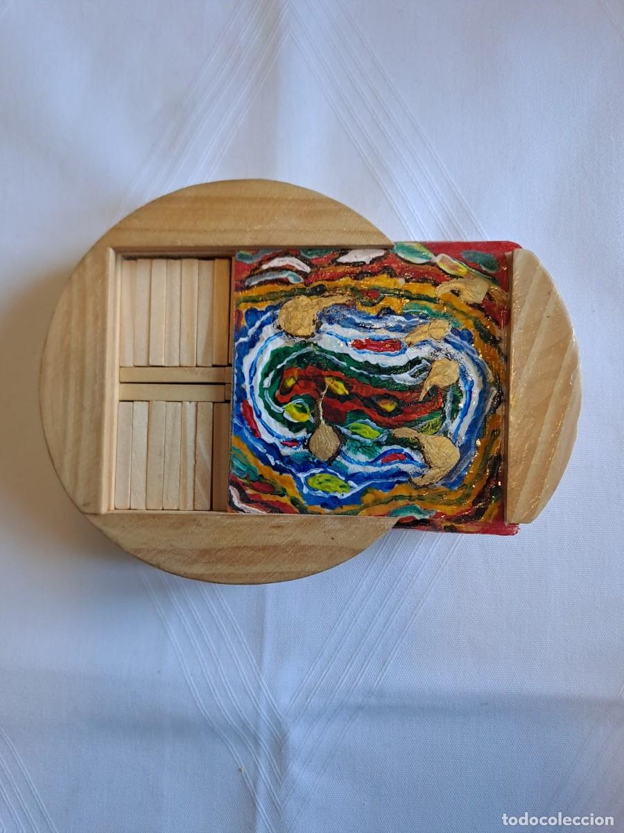 Juegos de mesa: Domin&oacute; en miniatura de madera en caja decorada - Foto 3