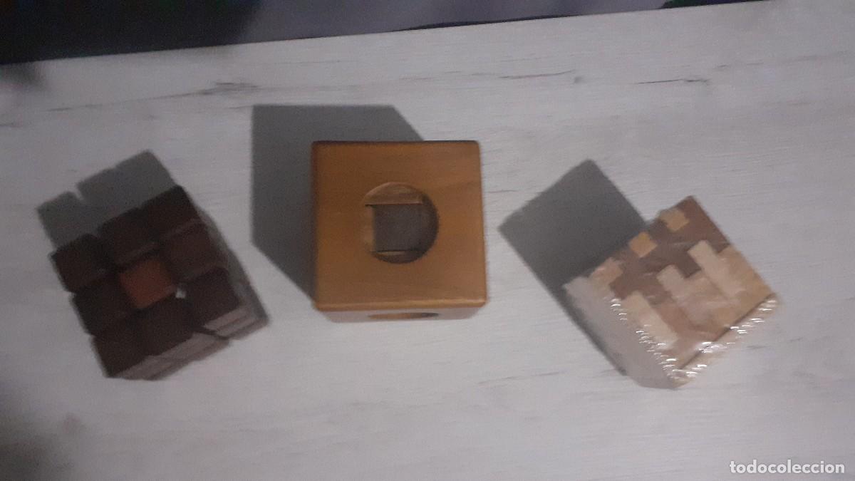 Juegos de mesa: Lote de 3 rompecabezas o cubos de madera. - Foto 3