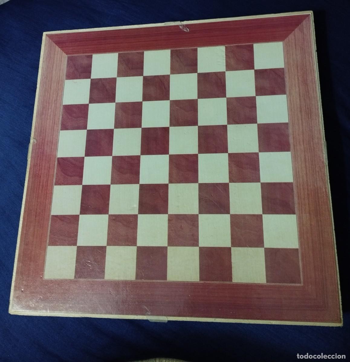 Juegos de mesa: Tablero reversible con tres en raya y ajedrez - Foto 2